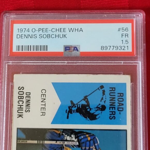 GRADED AND SEALED, 1974 DENNIS SOBCHUK, PHOENIX ROAD RUNNERS, WHA HOCKEY CARD!!! - Picture 2 of 4